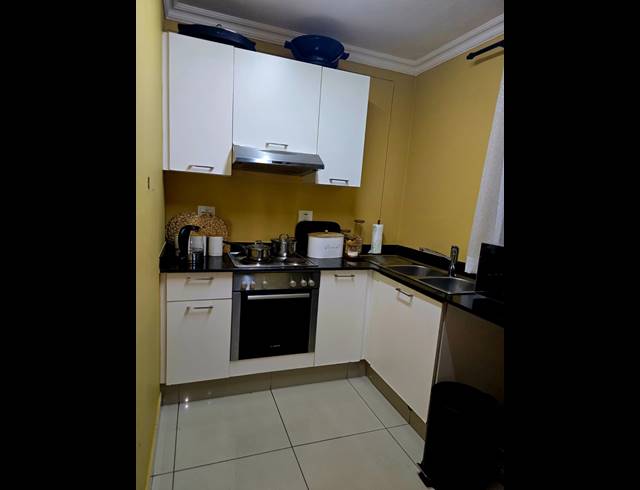 1 BEDROOM APARTMENT TO LET IN UMHLANGA RIDGE